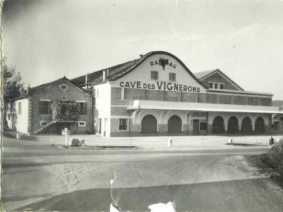 Rasteau : un siècle de coopération, de passion et d'avenir